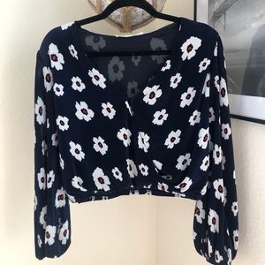 Nordstrom cropped flower shirt